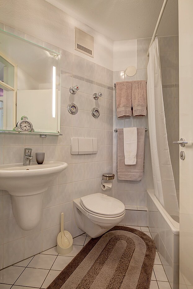 フラット 部屋数 2 部屋 | München-Nymphenburg | 1809ML2 | Bad mit