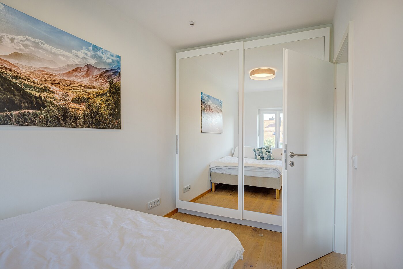 Apartment 部屋数 1 部屋 | München-Schwabing | 70198 | Kleiderschrank mit Stauraum