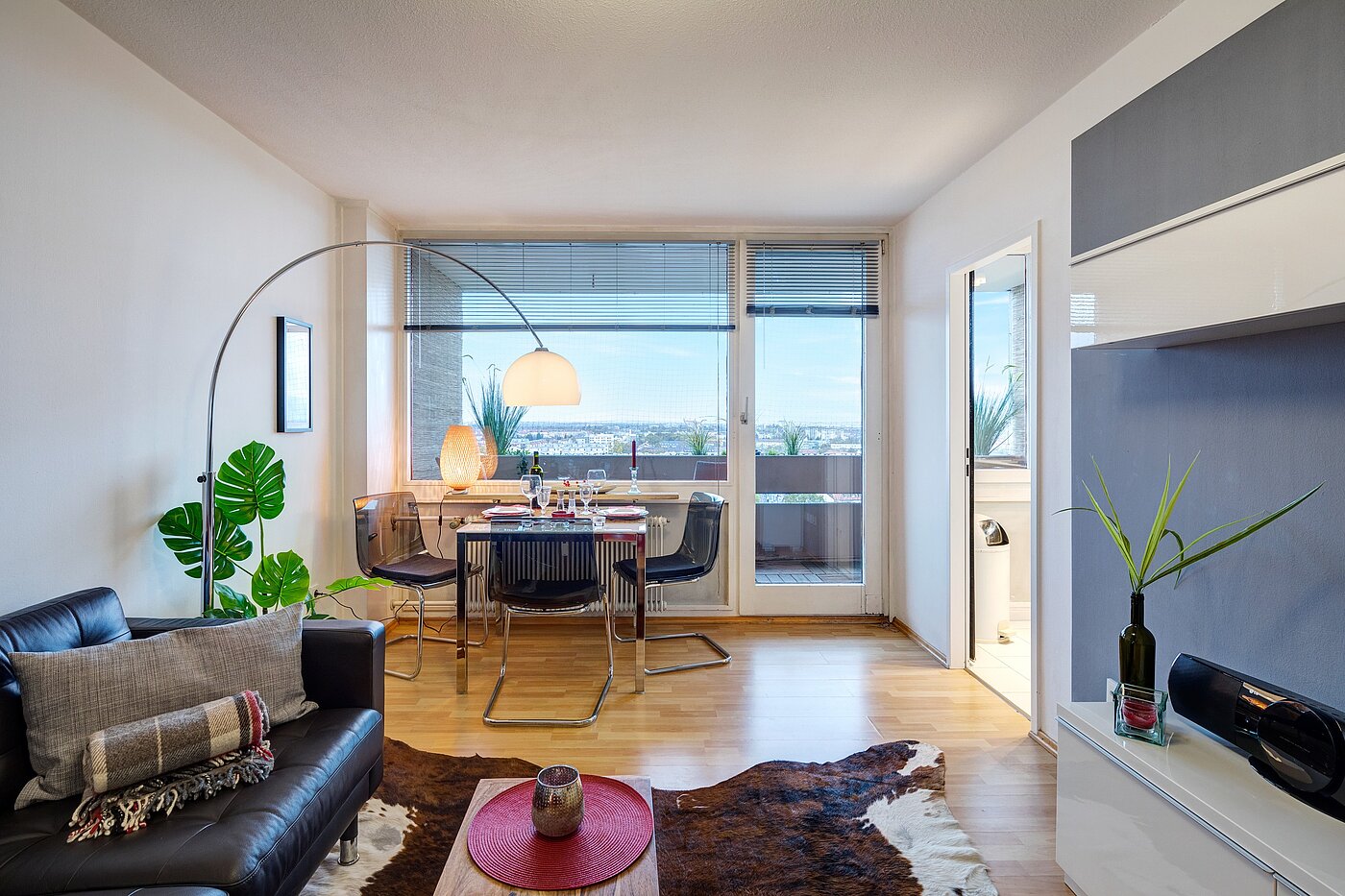 フラット 部屋数 1 部屋 | München-Laim | 70175 | ...mit Platz zum Essen