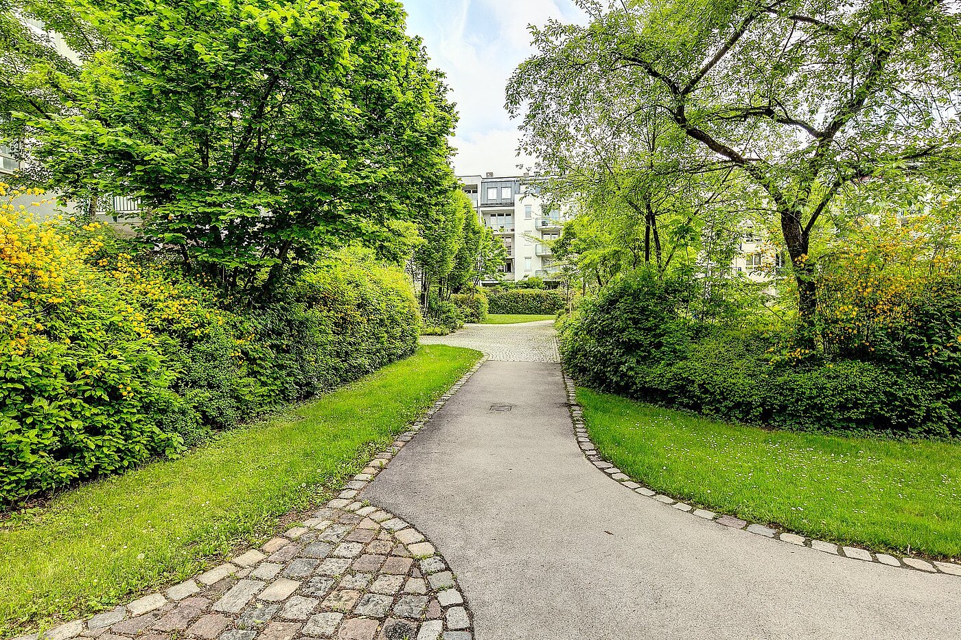 フラット 部屋数 2 部屋 | München-Oberföhring | 2007ML8 | gepflegte Nachbarschaft