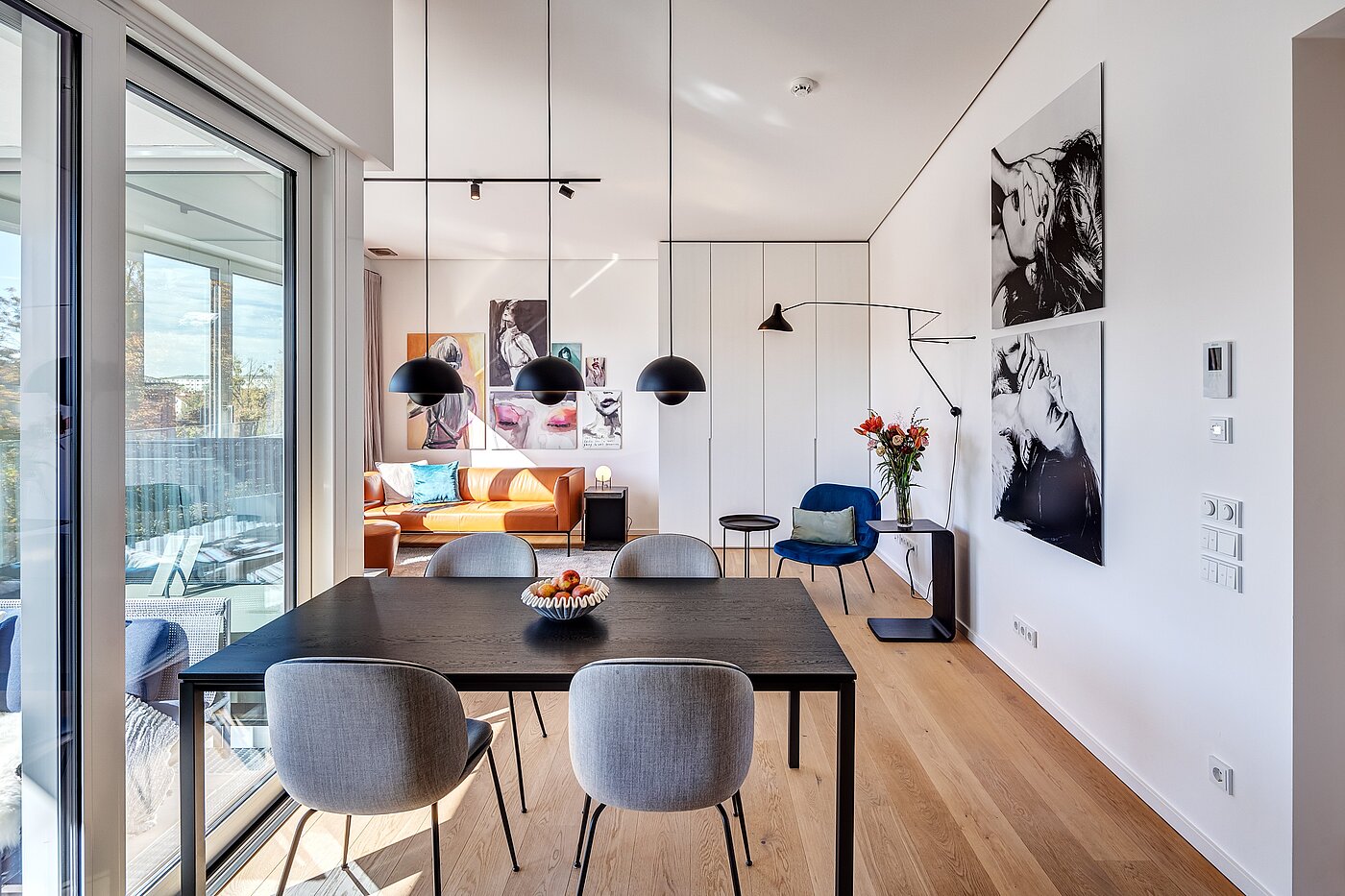 アティック・フラット（屋根裏） 部屋数 2 部屋 | München-Maxvorstadt | 701661 | Stylisch