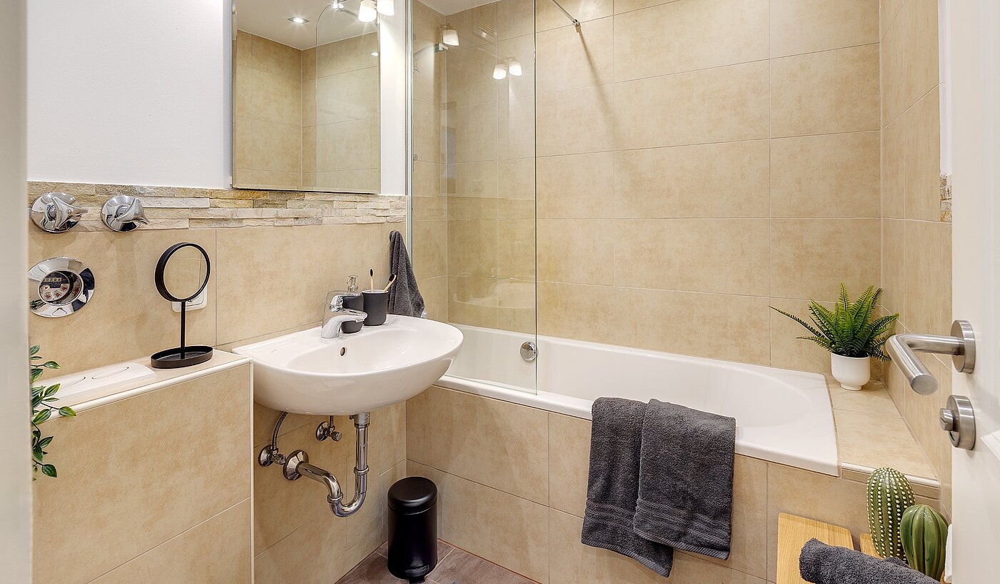 フラット 部屋数 2 部屋 | München-Pasing | 2108ML1 | Geschmackvolles Bad...