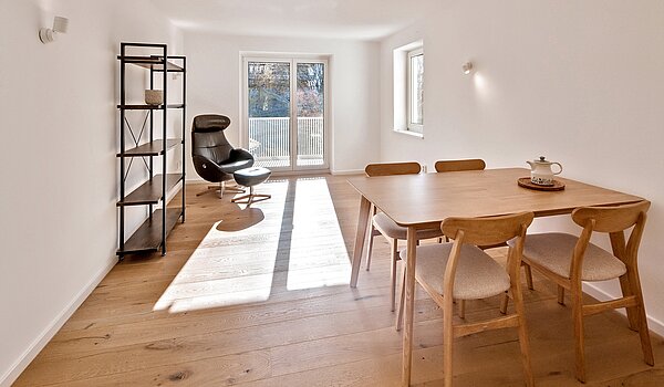 フラット 部屋数 3 部屋 | München-Bogenhausen | 70310