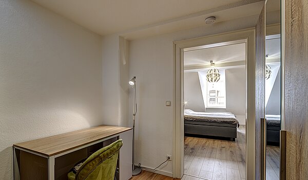 アティック・フラット（屋根裏） 部屋数 4.5 部屋 | München-Ludwigsvorstadt | 70461 | Diele 3