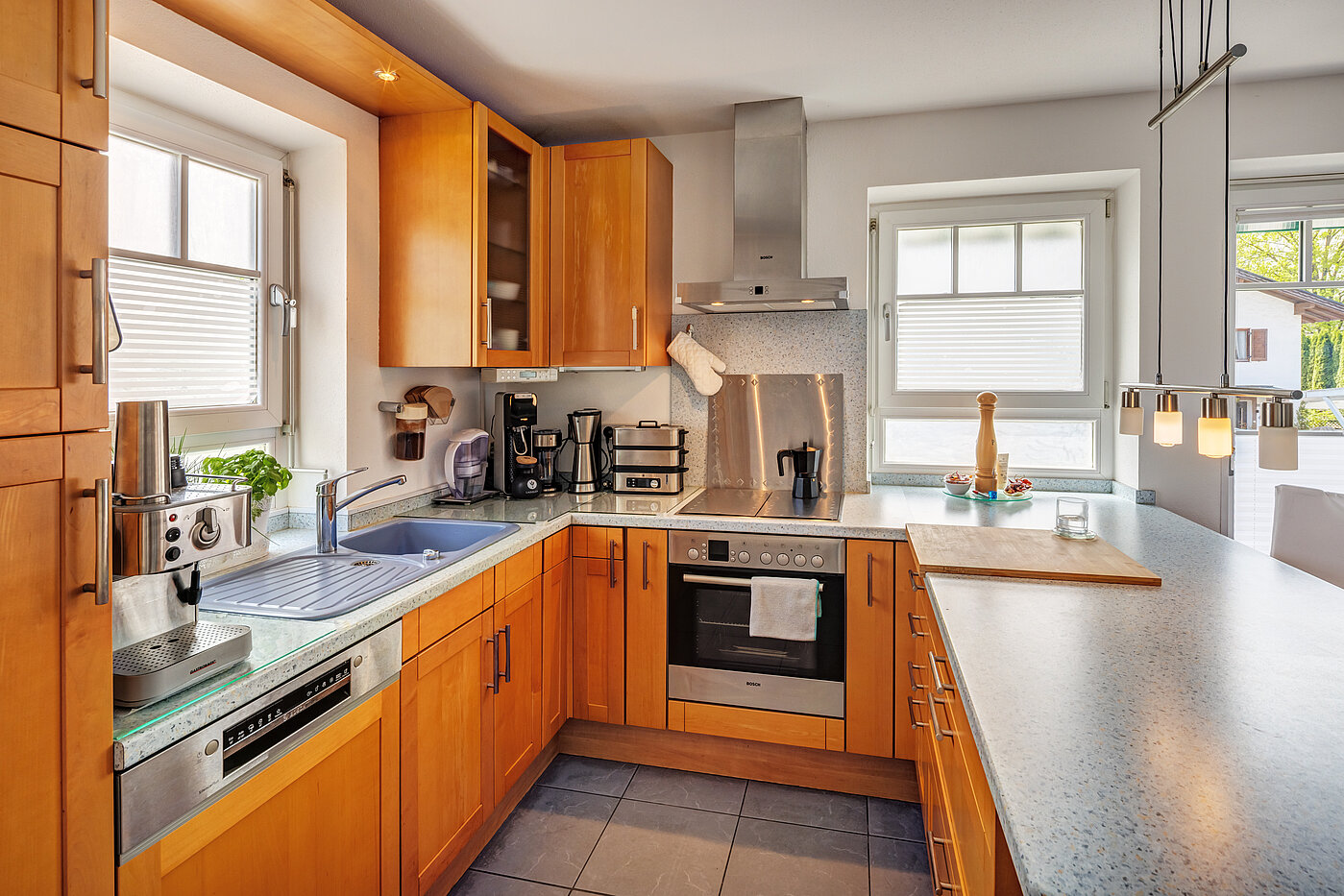 フラット 部屋数 3.5 部屋 | Bad Aibling | 70442 | ...voll ausgestattet..
