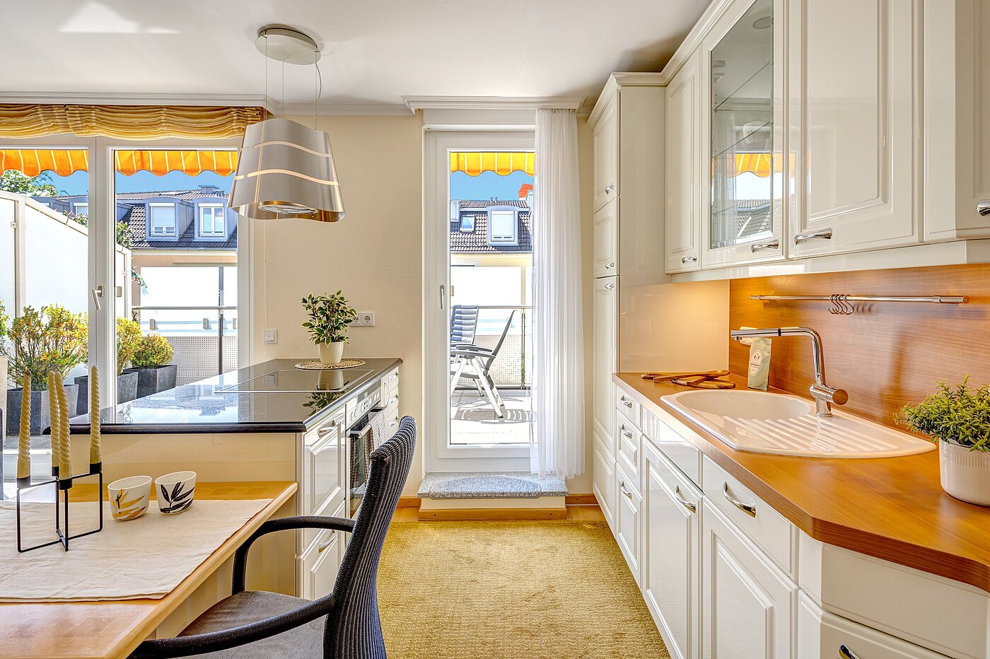 フラット 部屋数 2 部屋 | München-Laim | 700241 | Hochwertige Wohnküche