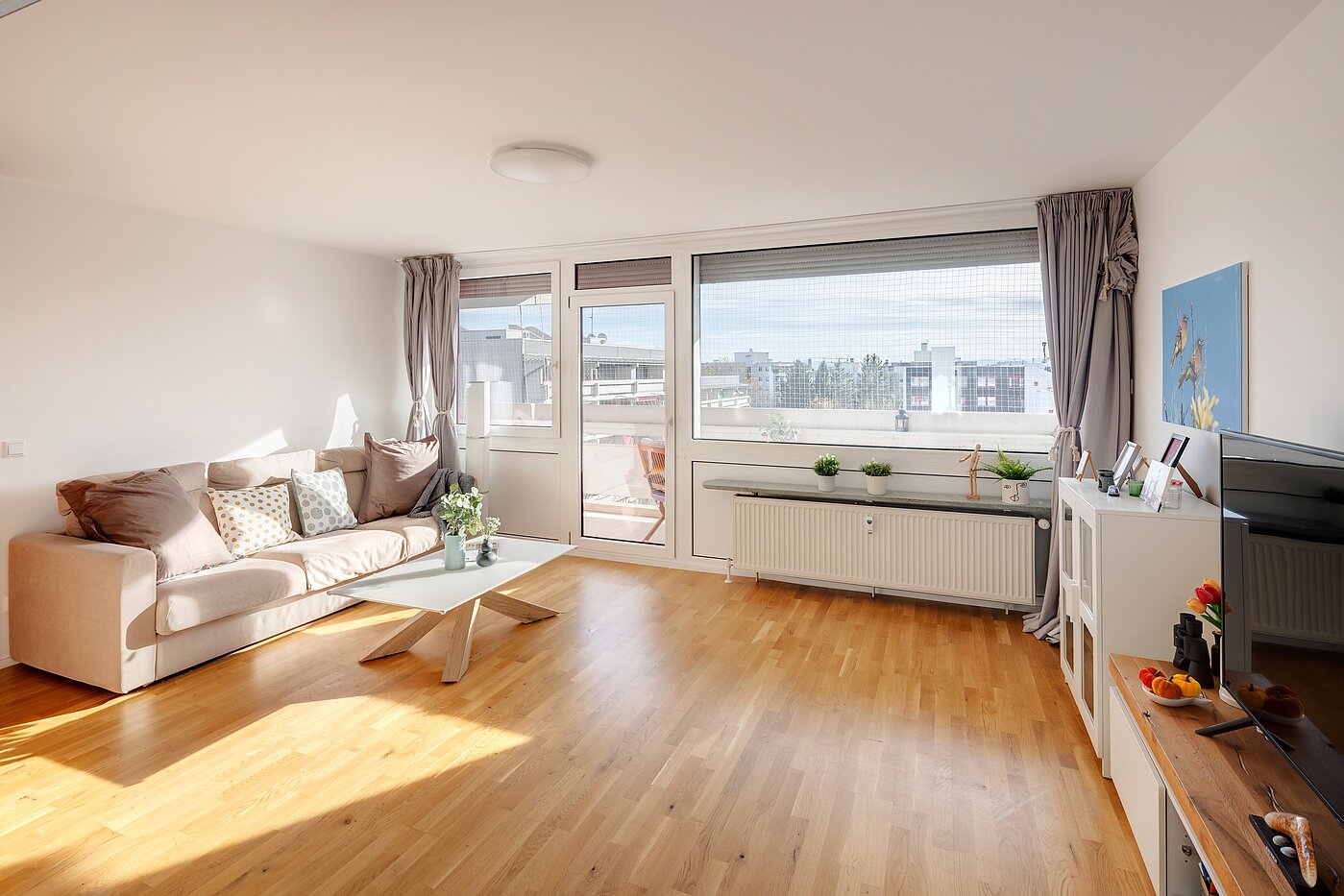 フラット 部屋数 3 部屋 | München-Schwabing | 703181