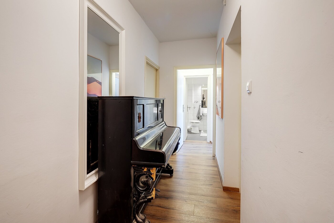 フラット 部屋数 3 部屋 | München-Nymphenburg | 2001ML8 | gemeinschaftlicher Flur