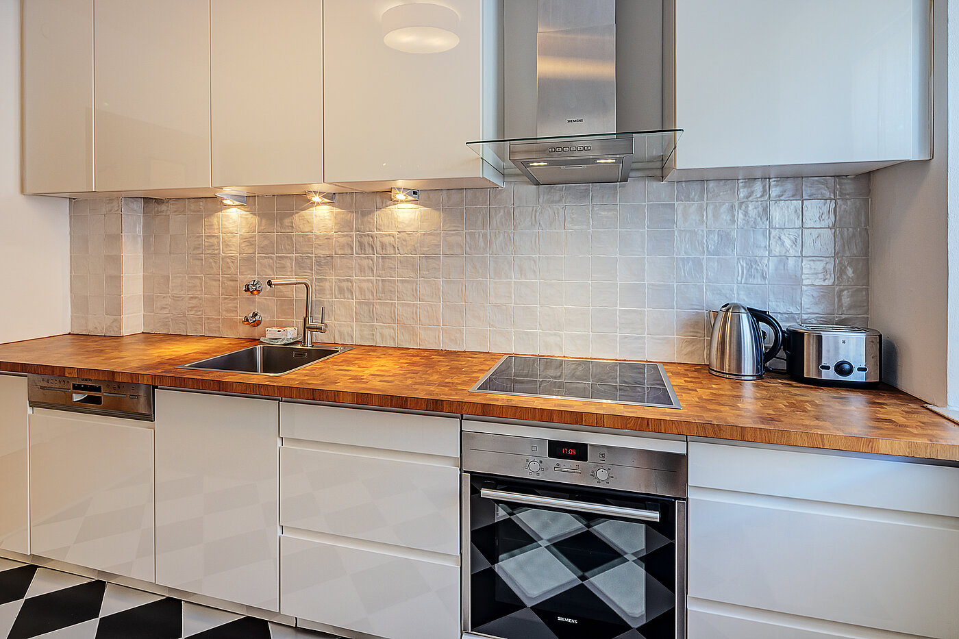フラット 部屋数 3 部屋 | München-Haidhausen | 70447 | Küchenzeile