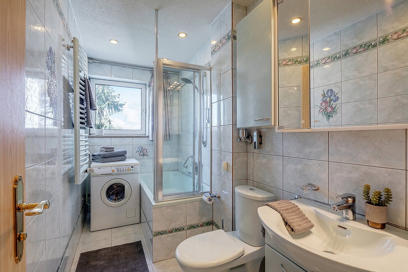 フラット 部屋数 2 部屋 | München-Ramersdorf | 1812ML2 | ...Bad mit viel Platz