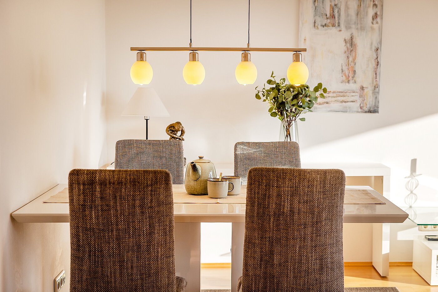 フラット 部屋数 3 部屋 | Unterschleißheim | 70003 | ...gemütlicher Essecke