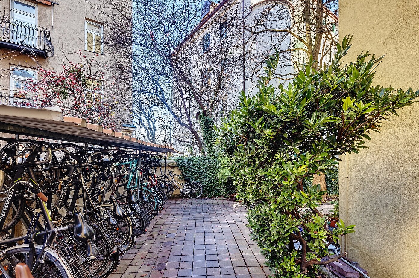 フラット 部屋数 2 部屋 | München-Neuhausen | 2012ML5 | Ruhiger Innenhof