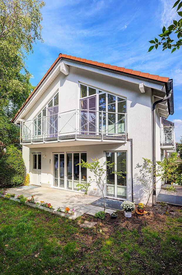 セミ・デタッチド・ハウス（一戸建てを二つに分けた家屋） 部屋数 5 部屋 | München-Trudering | 70269