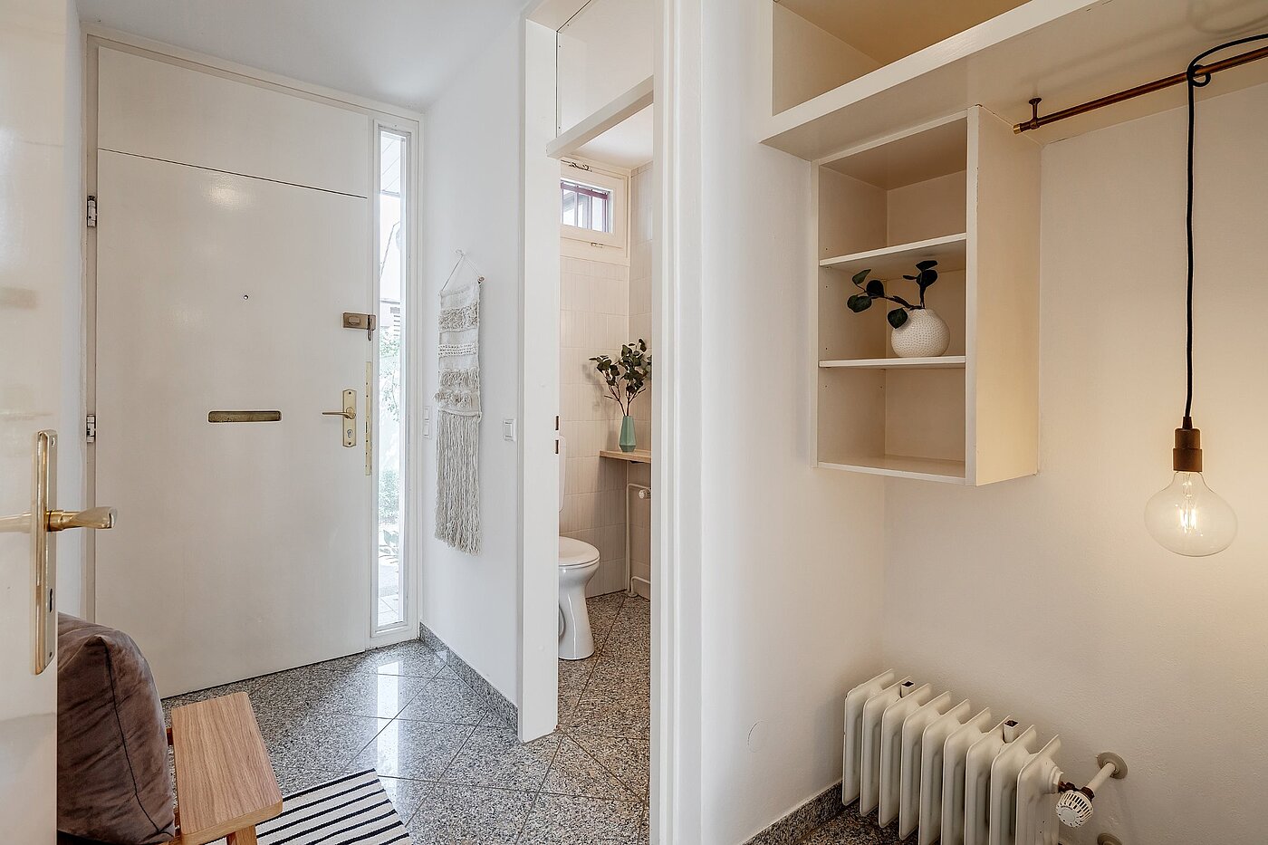 フラット 部屋数 5.5 部屋 | Weßling | 1907ML4 | Eingangsbereich mit Gäste-WC