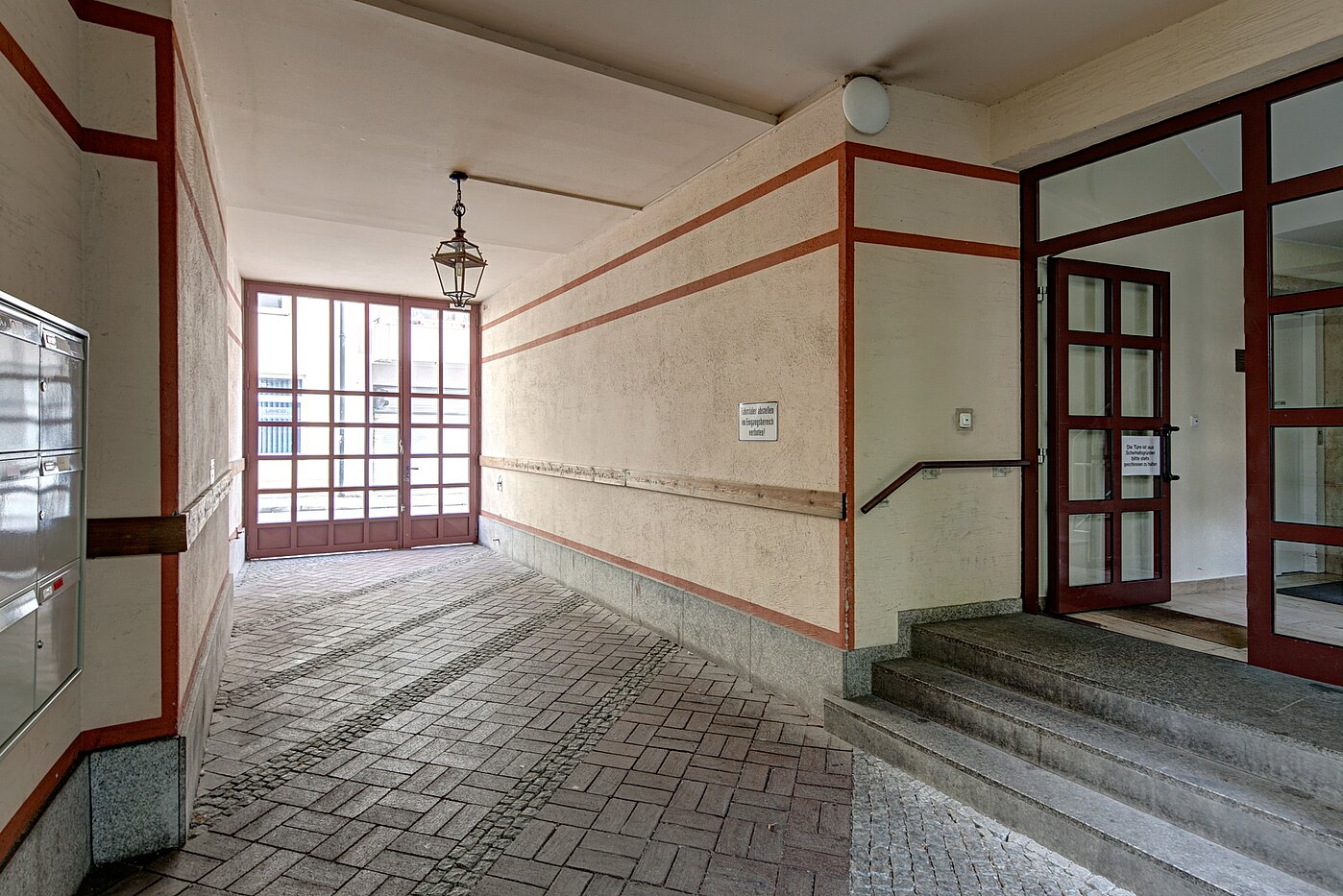 フラット 部屋数 1 部屋 | München-Schwabing | 2111ML3 | Der Hauseingang