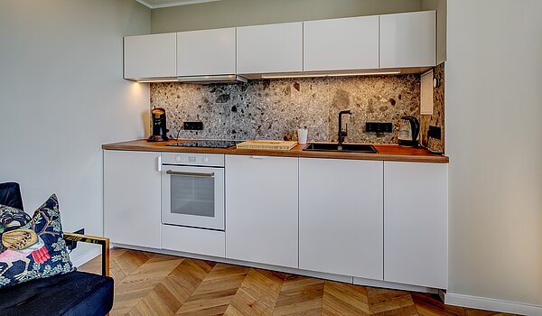 Apartment 部屋数 1 部屋 | München-Schwabing | 70376 | Schöne Küchenzeile