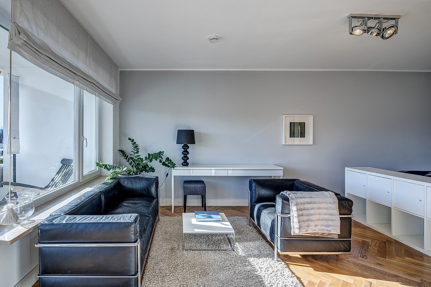 フラット 部屋数 1 部屋 | Rosenheim | 2109ML8 | ...mit Schreibtisch