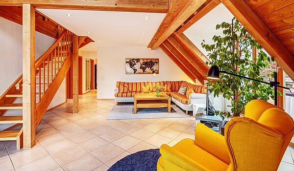 メゾネット・マンション（複数階にわたるマンション） 部屋数 3.5 部屋 | München-Trudering | 703911 | Wohnzimmer