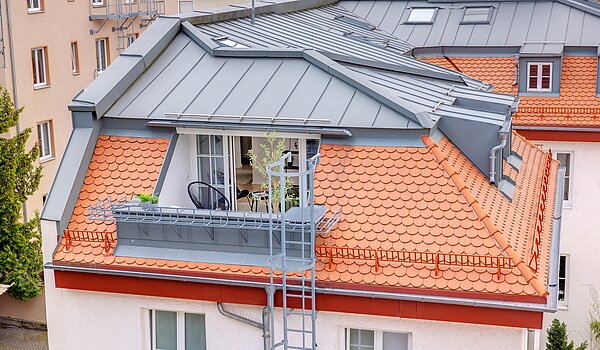 アティック・フラット（屋根裏） 部屋数 1 部屋 | München-Sendling | 700402 | Blick auf die Dachterrasse