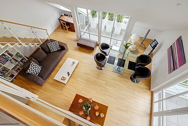 Solln：魅惑的な2.5ルームのメゾネット・フラット。