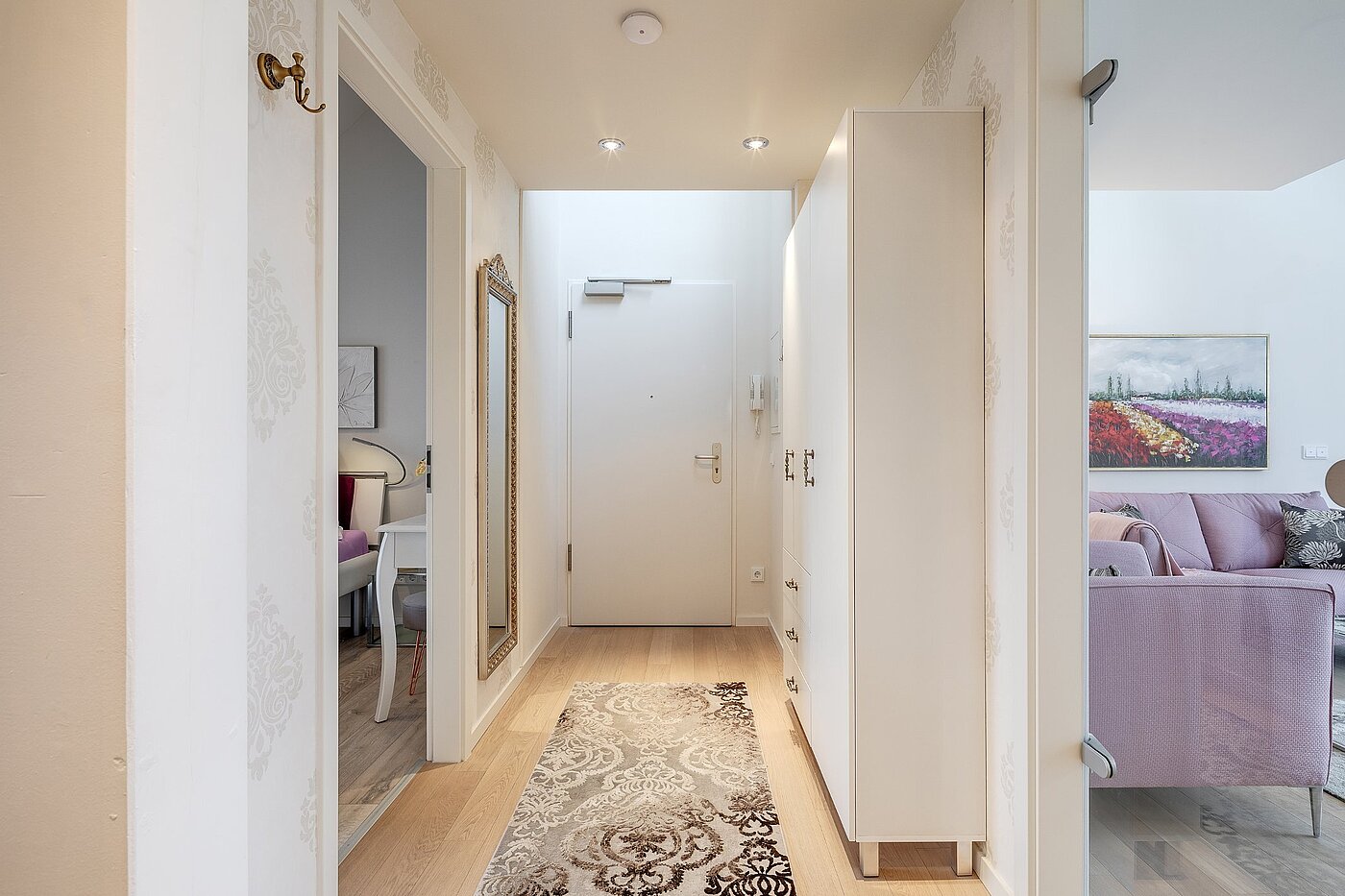 フラット 部屋数 2.5 部屋 | München-Moosach | 2012ML4 | Geräumiger Flur