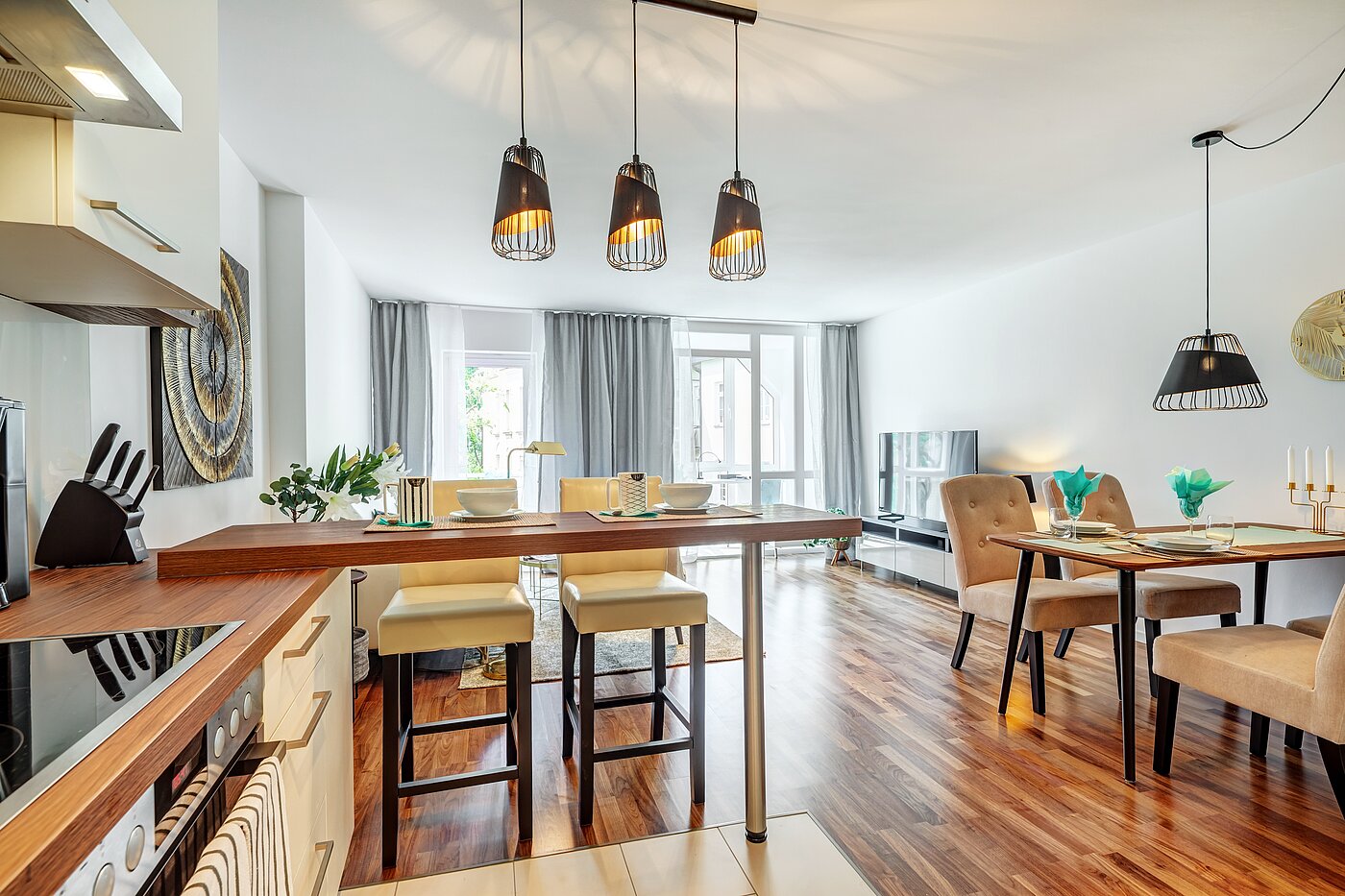 フラット 部屋数 2 部屋 | München-Schwabing | 70434 | ...und Frühstückstheke...