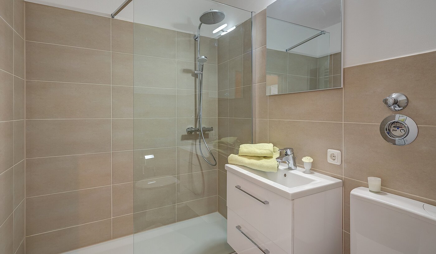 フラット 部屋数 1 部屋 | München-Haidhausen | 70312 | Bad