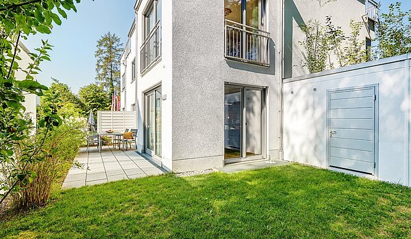 セミ・デタッチド・ハウス（一戸建てを二つに分けた家屋） 部屋数 6 部屋 | München-Pasing | 2007ML5 | Sonnige Sommer...