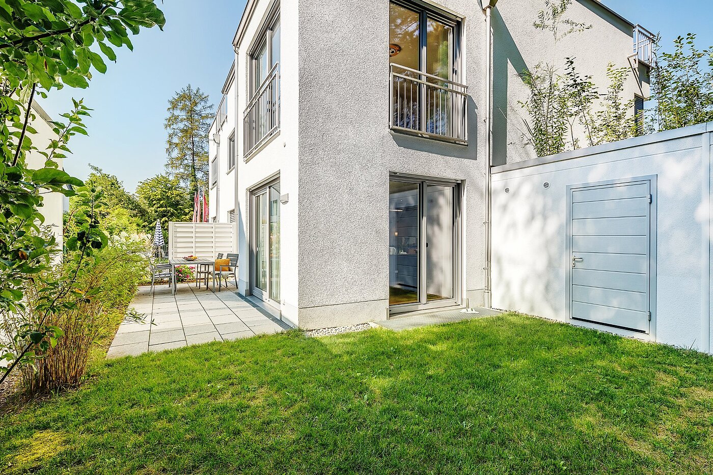 セミ・デタッチド・ハウス（一戸建てを二つに分けた家屋） 部屋数 6 部屋 | München-Pasing | 2007ML5 | Sonnige Sommer...