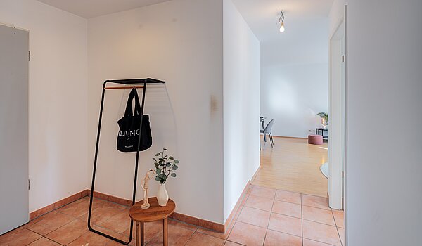 フラット 部屋数 2 部屋 | München-Bogenhausen | 70396 | ...für einen Garderobenschrank