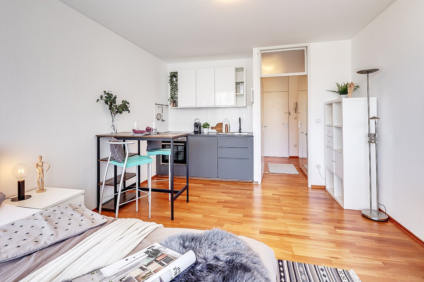 フラット 部屋数 1 部屋 | München-Bogenhausen | 2103ML6 | Der Wohnraum klar strukturiert