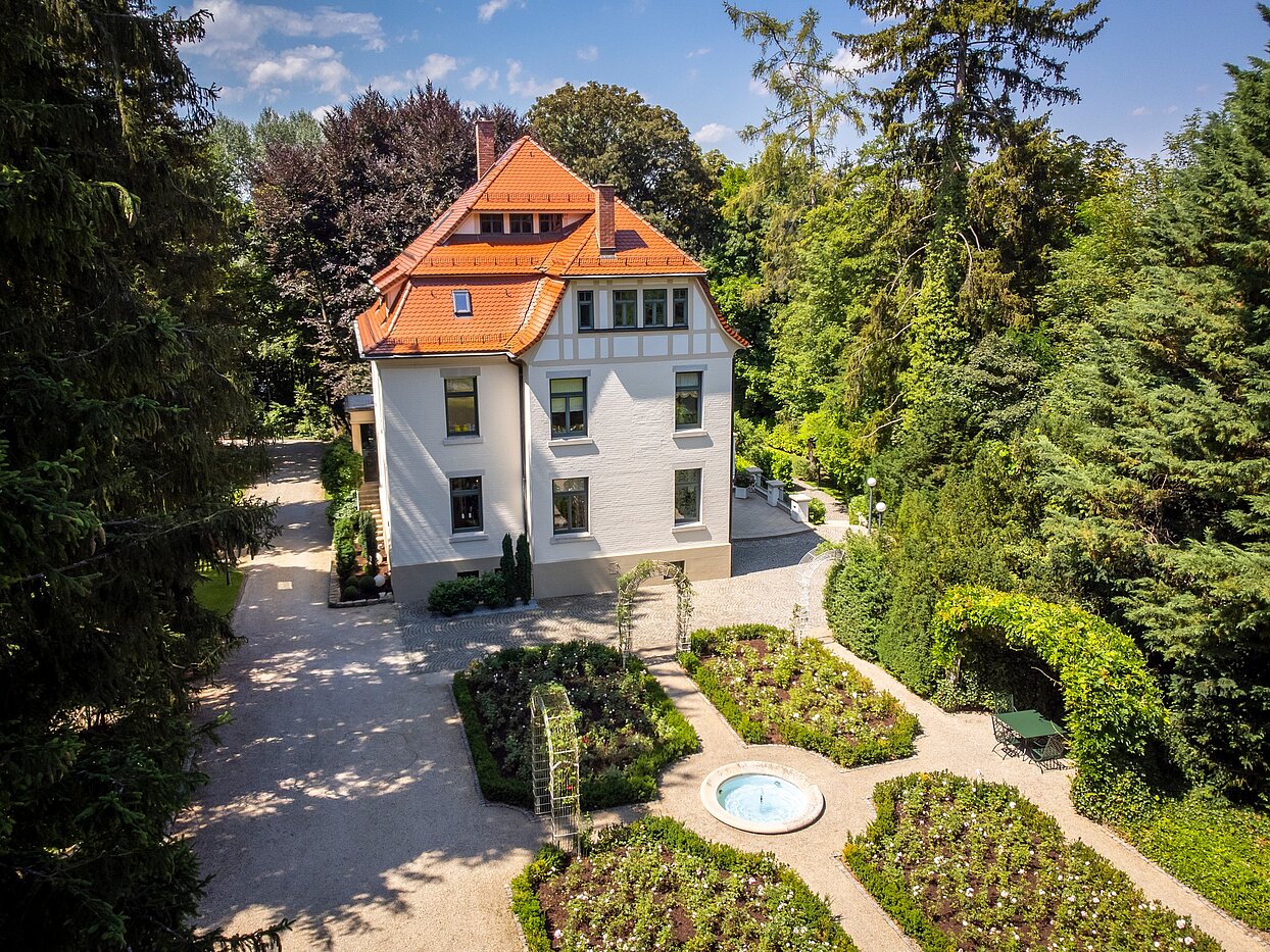 Villa 部屋数 9 部屋 | Reutlingen | 70231 | Blick in den Park