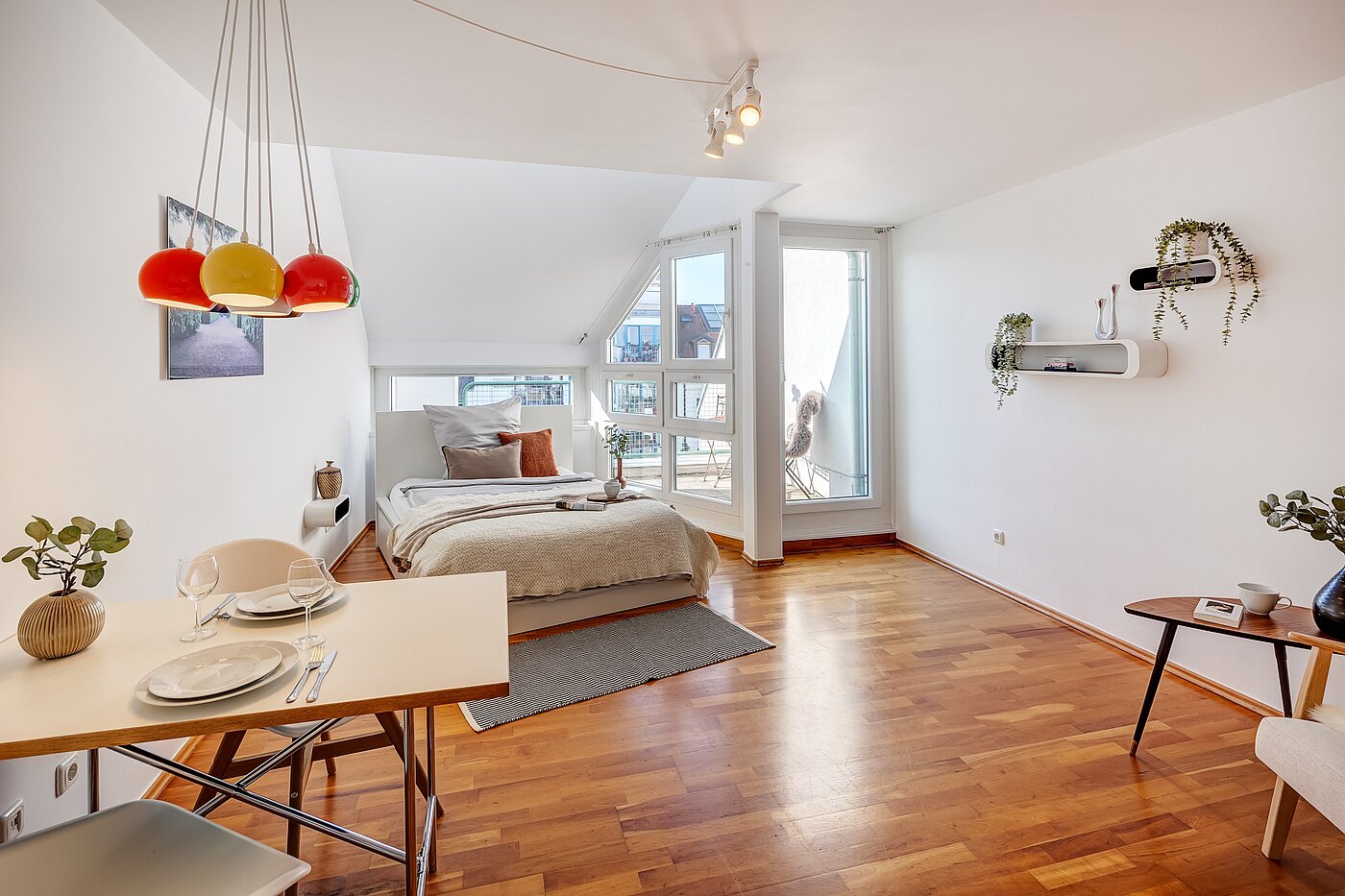 フラット 部屋数 1 部屋 | München-Maxvorstadt | 70165 | Gemütlicher Wohn-/Essbereich
