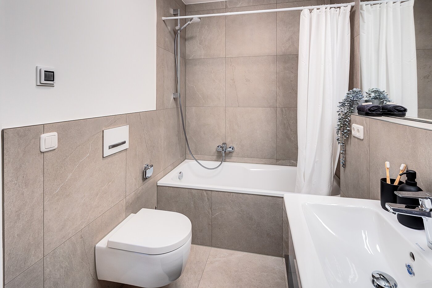 フラット 部屋数 3 部屋 | München-Oberföhring | 70246 | Komplett erneuertes...