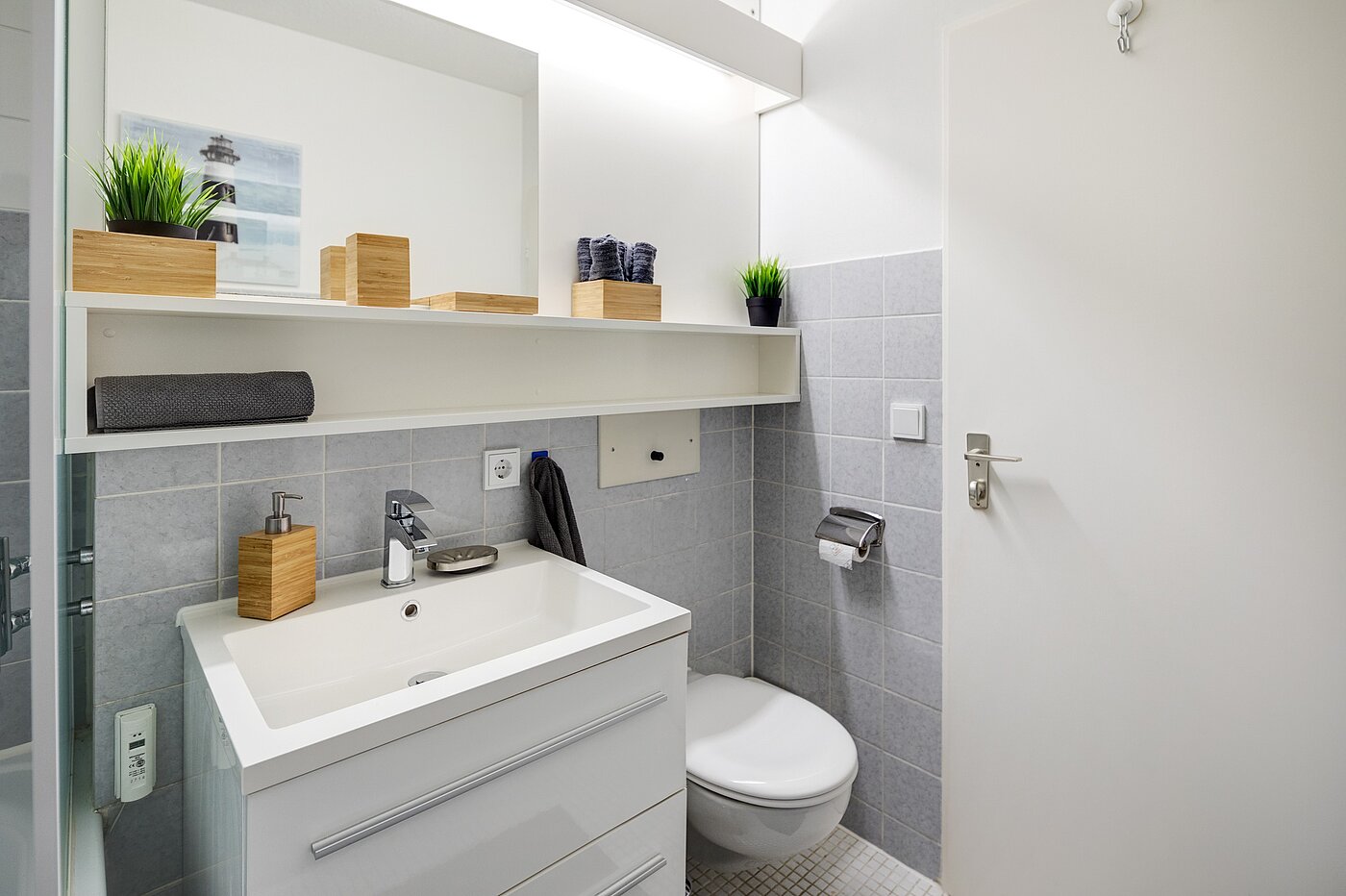 フラット 部屋数 1 部屋 | München-Laim | 70175 | Hell gefliestes Bad...