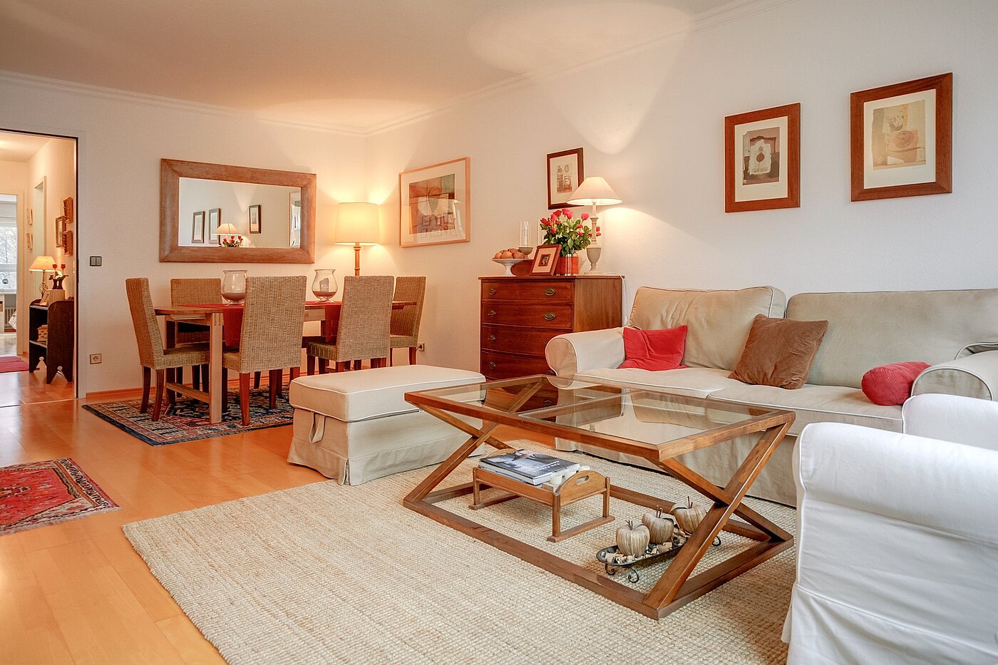 フラット 部屋数 3 部屋 | München-Au | 2003ML17 | Helles Wohnzimmer mit Essplatz