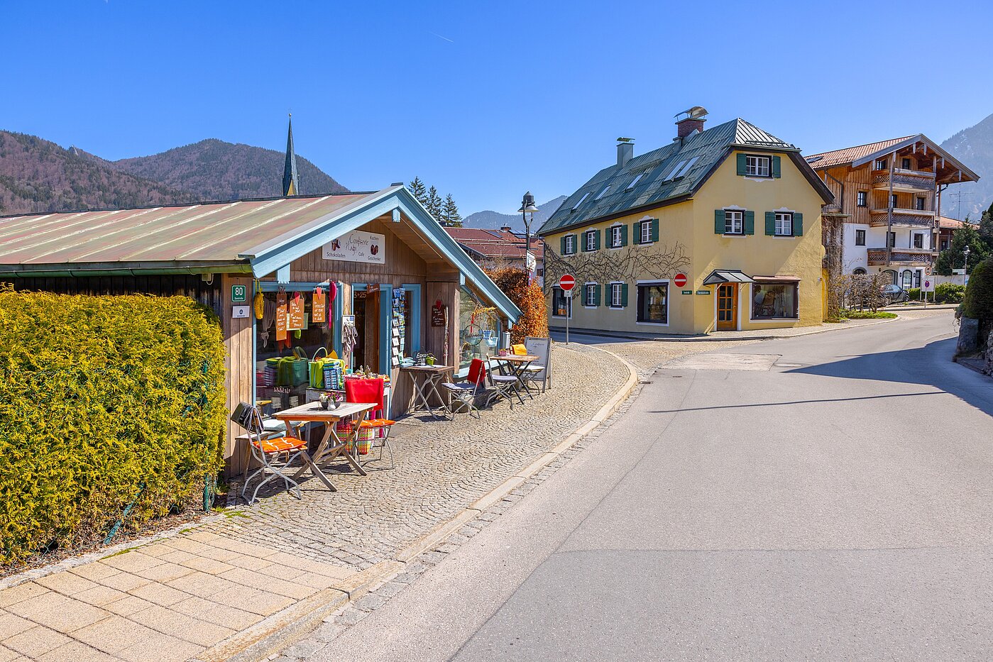 Mehrfamilienhaus 部屋数 11 部屋 | Rottach-Egern | 70215 | Eigene Bootshütte