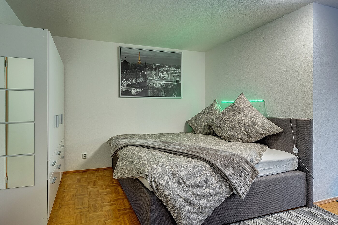 Apartment 部屋数 1 部屋 | München-Milbertshofen | 702251 | Doppelbett