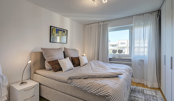 フラット 部屋数 2 部屋 | München-Moosach | 70407 | Schlafzimmer