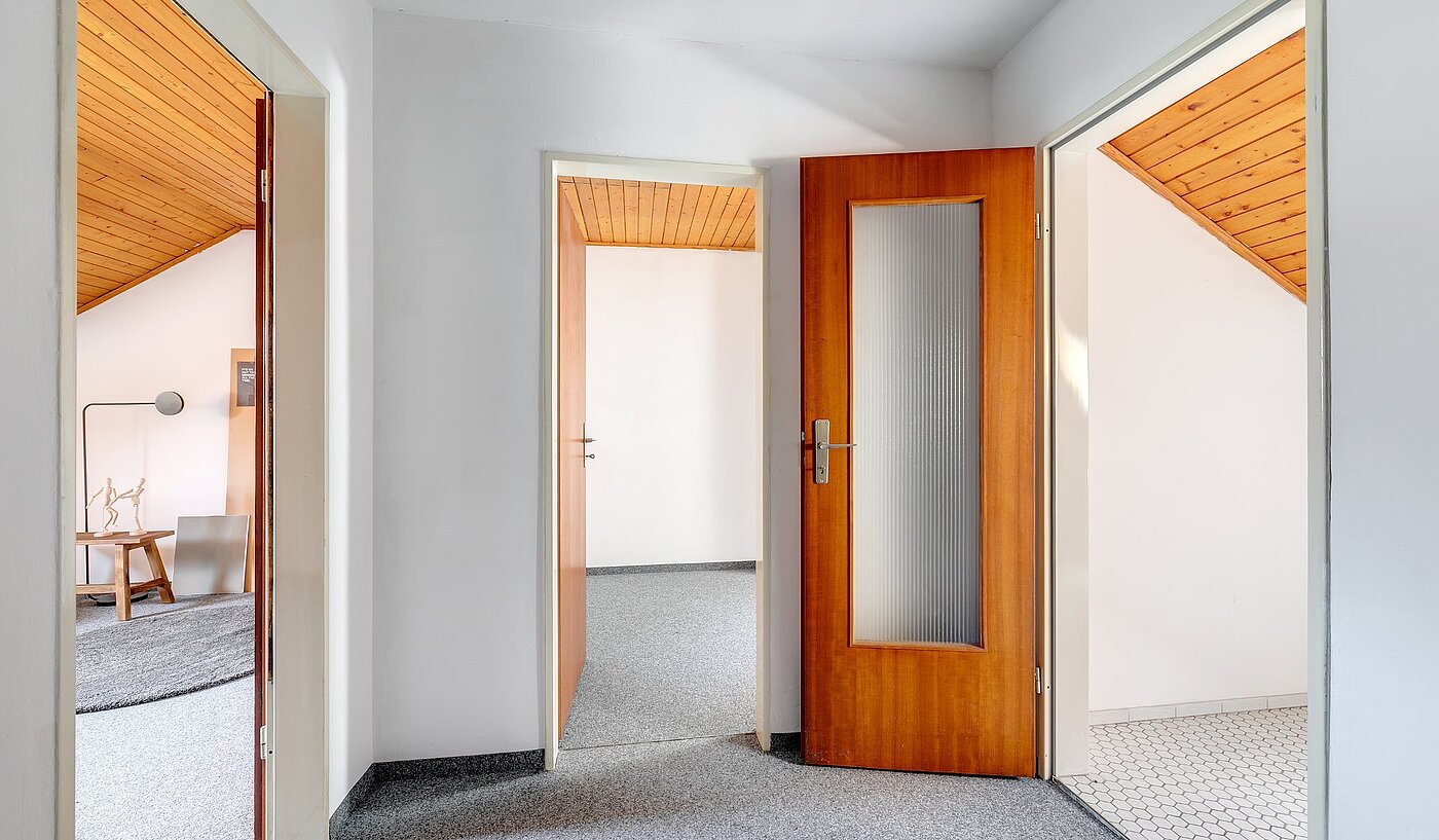 センターハウス 部屋数 5 部屋 | München-Obermenzing | 1907ML6 | Dachgeshoss