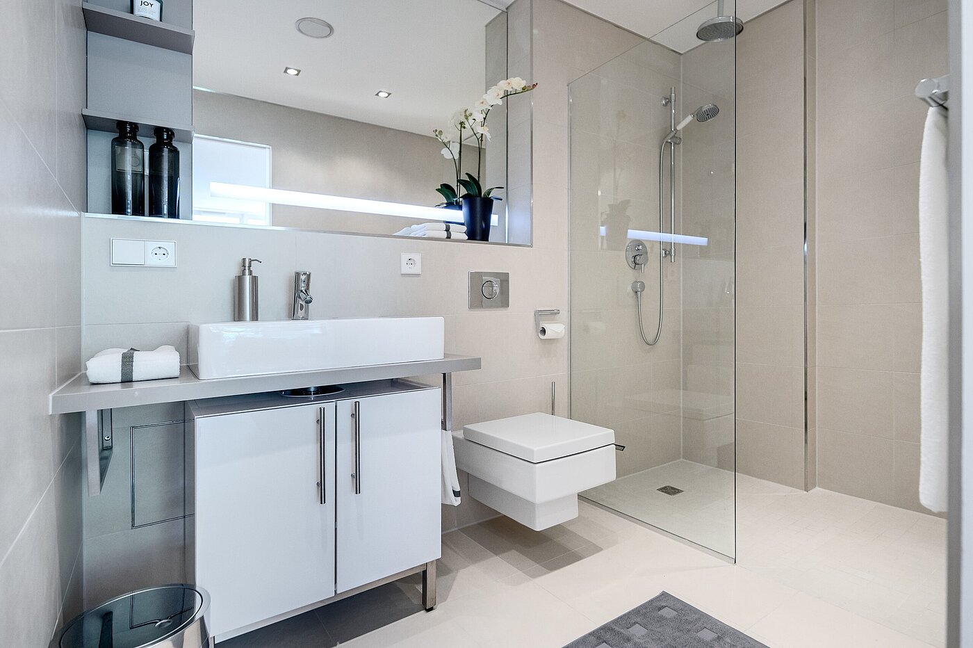 フラット 部屋数 1 部屋 | München-Bogenhausen | 70201 | Hochwertiges...