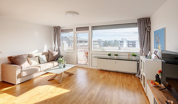 フラット 部屋数 3 部屋 | München-Schwabing | 70318
