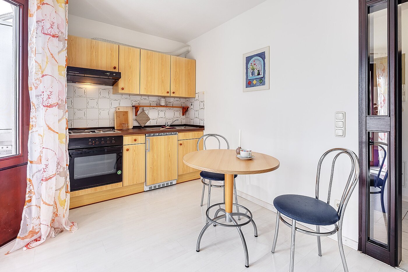 フラット 部屋数 1 部屋 | München-Perlach | 2102ML1 | Essbereich und