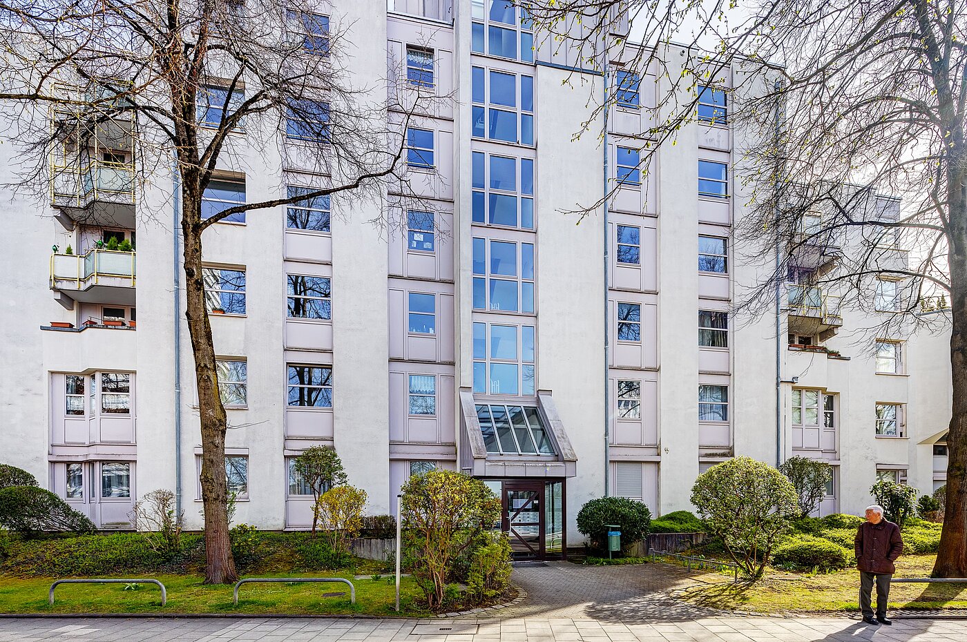 フラット 部屋数 1.5 部屋 | München-Bogenhausen | 2203ML2 | Ansicht von der Straße aus