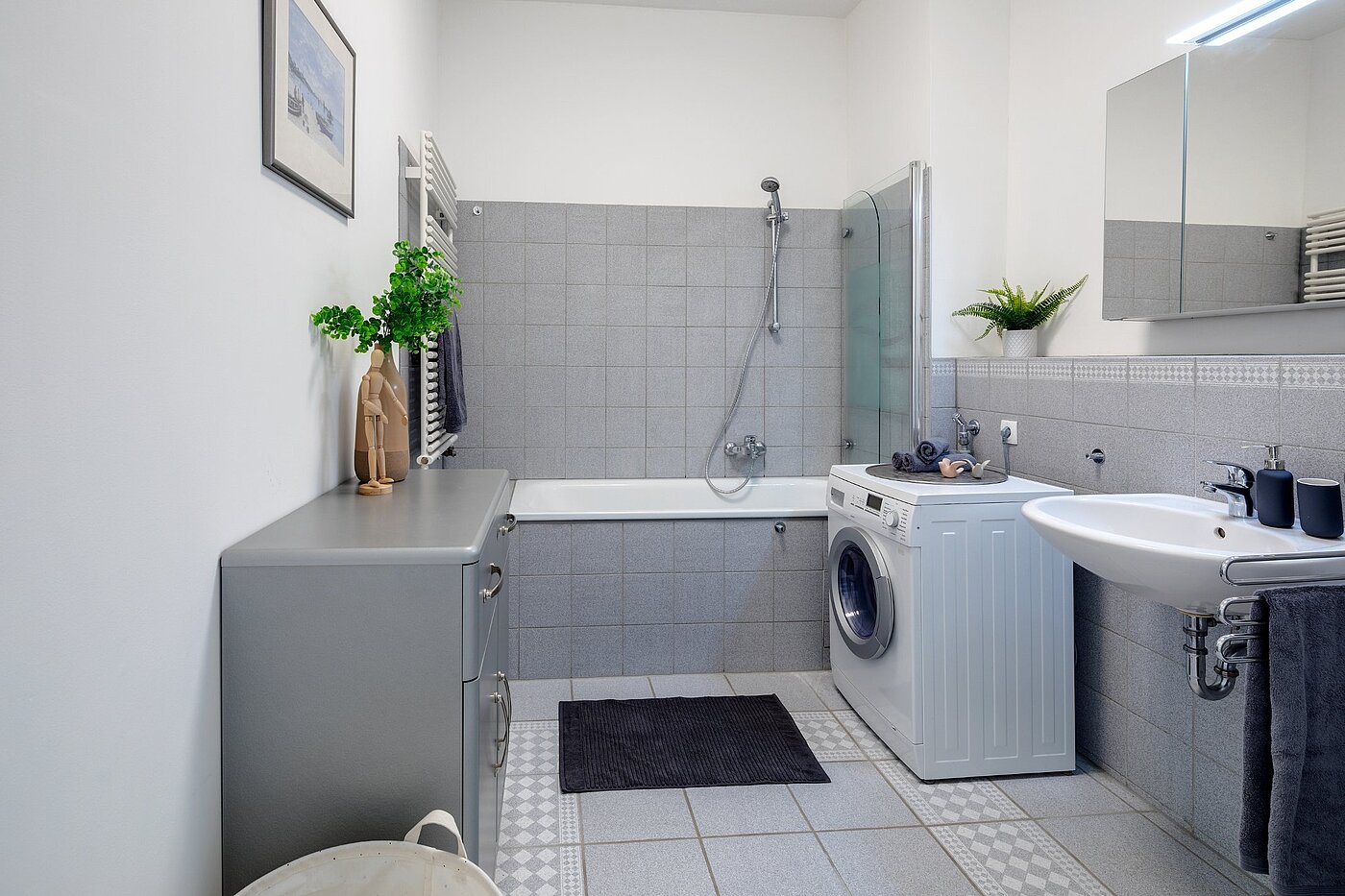 フラット 部屋数 5 部屋 | München-Au | 2009ML3 | Modernes Wannenbad