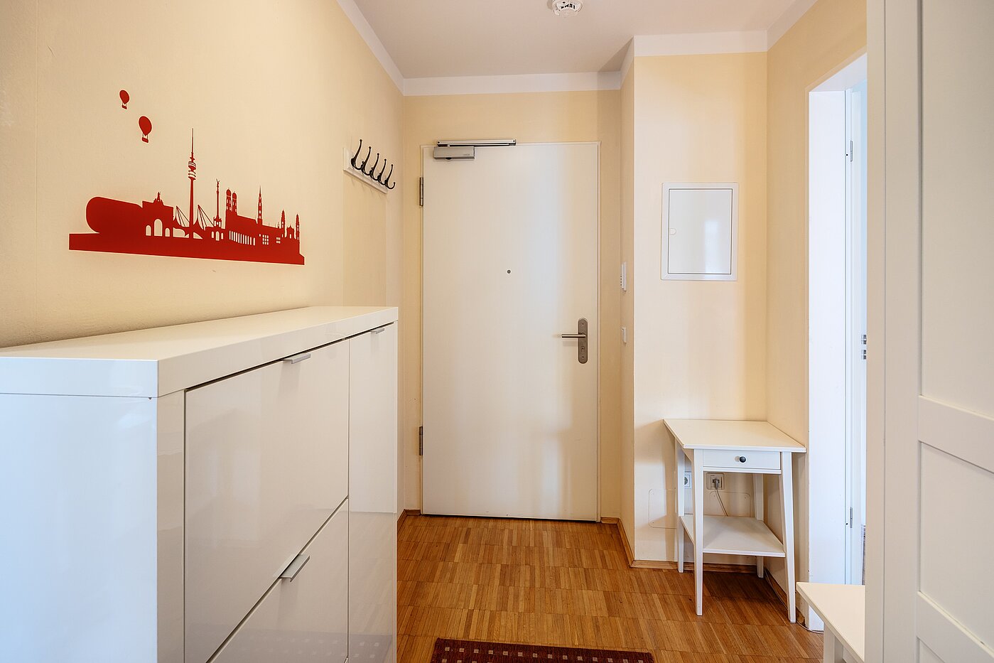 フラット 部屋数 2 部屋 | München-Schwabing | 703161 | Wohnungstür