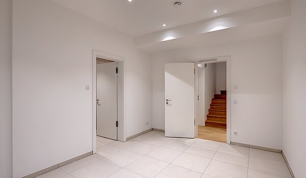 Terrassenwohnung 部屋数 3 部屋 | München-Harlaching | 70371 | Hobbyraum...