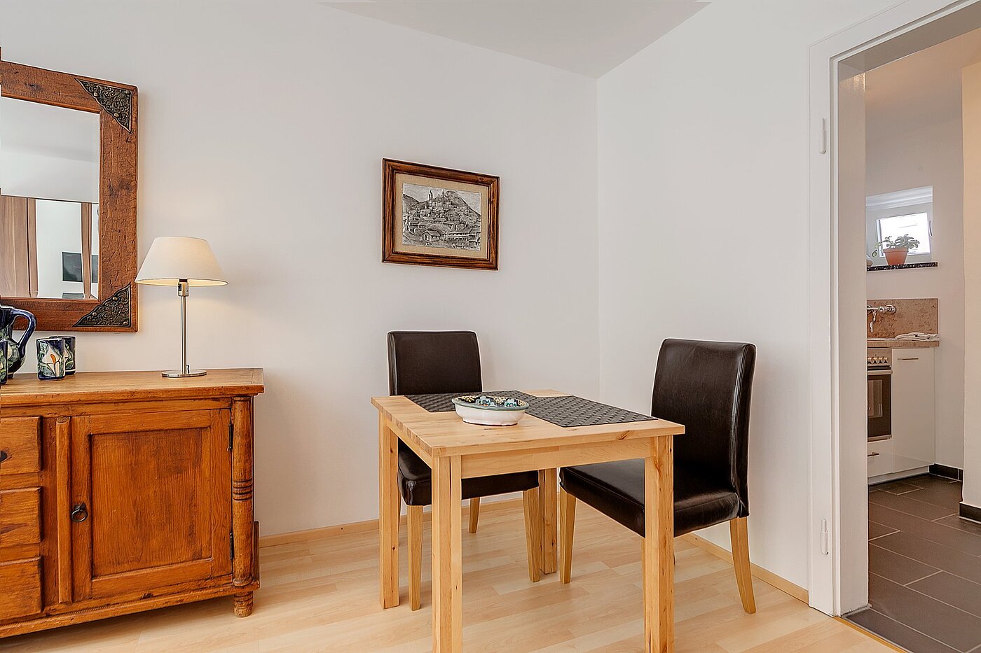フラット 部屋数 1 部屋 | München-Schwabing | 2105ML1 | Essen....