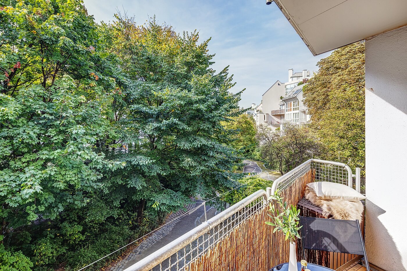 フラット 部屋数 2 部屋 | München-Schwabing | 2109ML3 | ... und ruhigen Innenhof