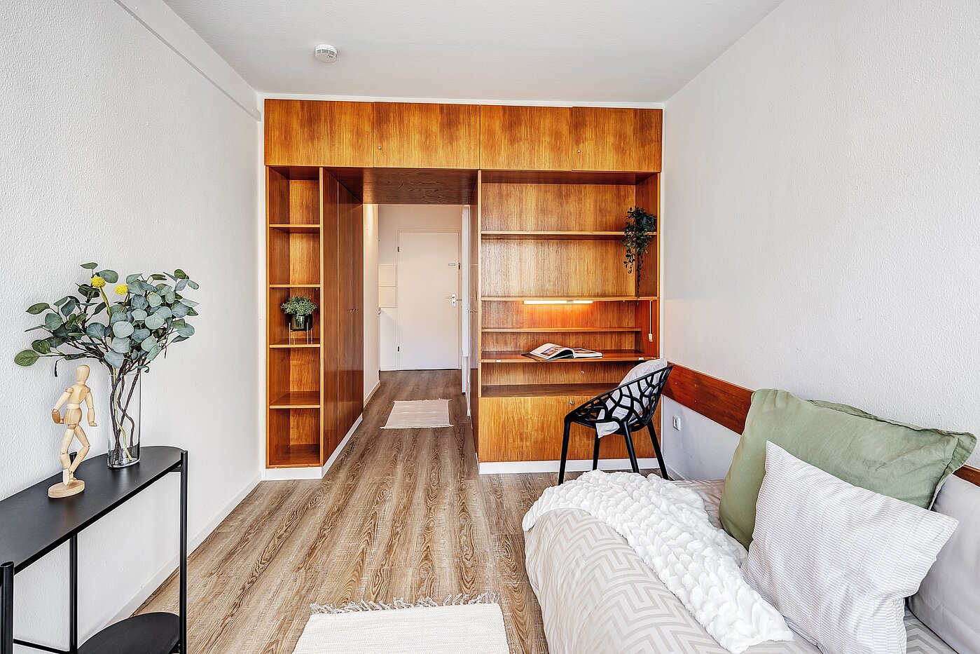 フラット 部屋数 1 部屋 | München-Maxvorstadt | 2110ML7 | Wohn-/ Schlafzimmer
